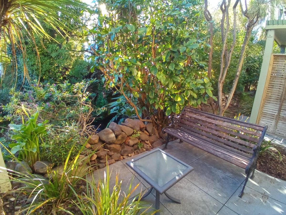 La Rochelle Motel Akaroa Bagian luar foto
