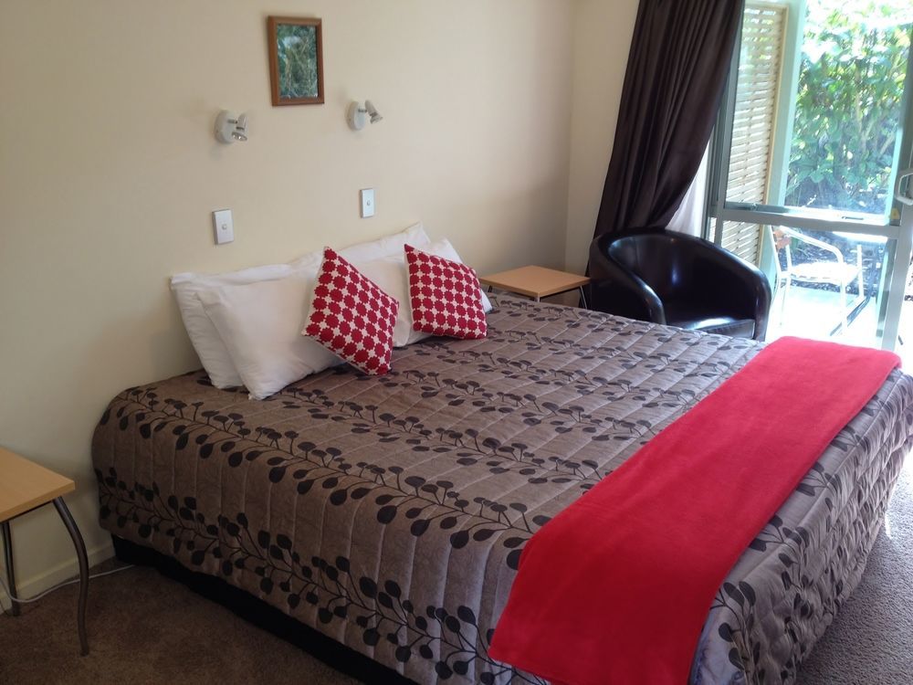 La Rochelle Motel Akaroa Bagian luar foto