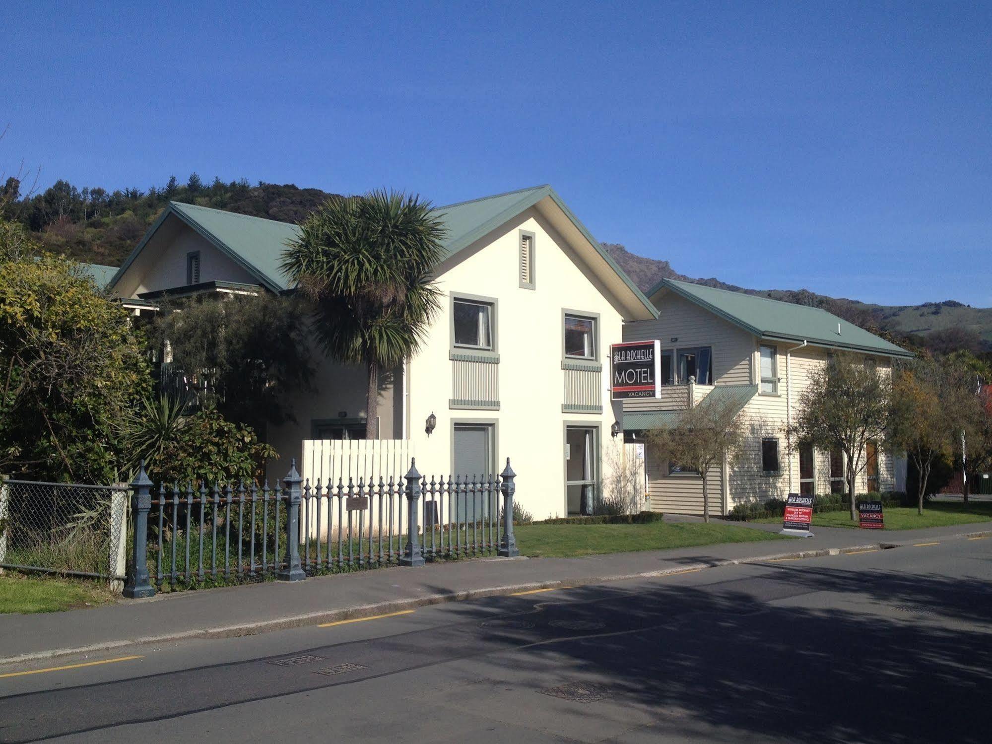 La Rochelle Motel Akaroa Bagian luar foto